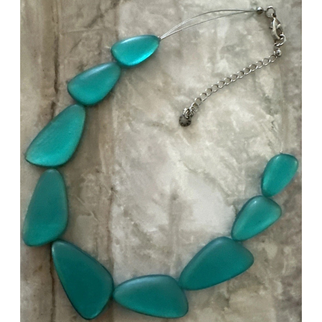 Vtg Culture Mix Brand Signed Wire& Sea Glass-Look Chunk Necklace Teal Silver 20”